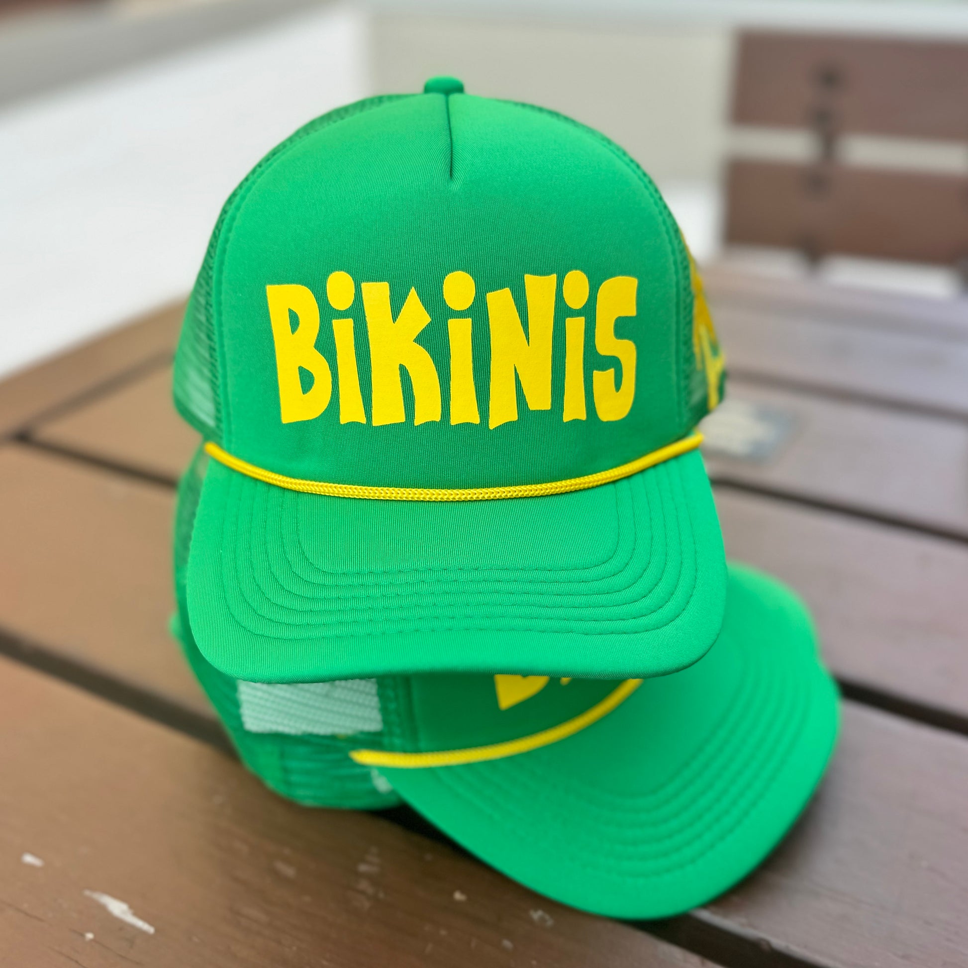 Trucker Hat ‘Bikinis’